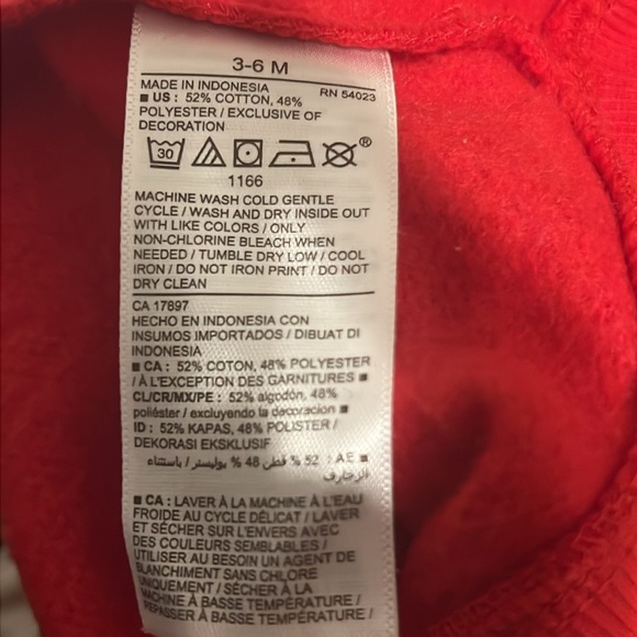 SET of Old Navy sweatshirt and matching Jeans Size 3-6 months so cute! - Picture 9 of 10